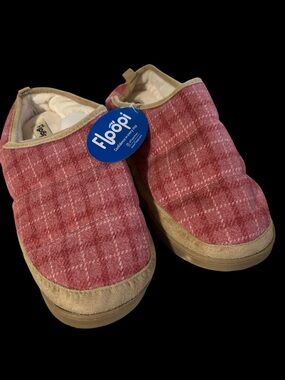 Flop! Women’s Pink Plaid Slip-On Slippers